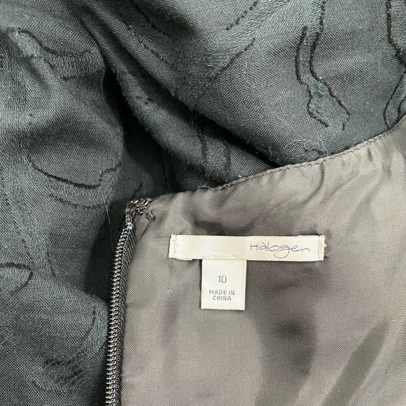 44. Halogen Sleeveless Ruffled Pocket Mini Dress - Picture 6 of 8